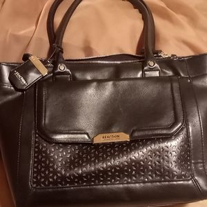 Kenneth Cole reaction black shoulder bag